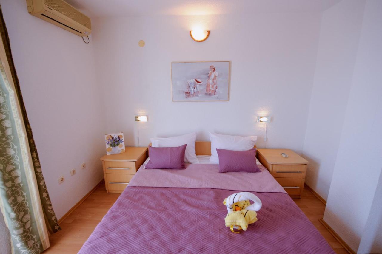 Pension Maric Rooms Брист Екстериор снимка